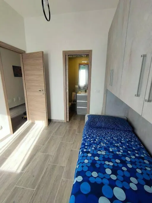 Appartamento Zona Novoli Флоренция 0*,